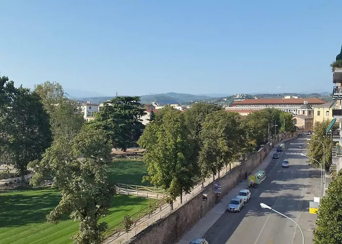 Vroom510 Affittacamere Verona